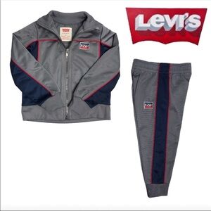 NWT Levi’s 2 piece gray jacket and pants outfit